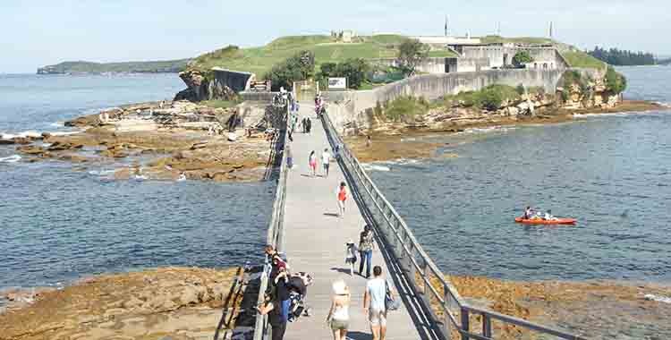 Scenic View of La Perouse - NepaliPage